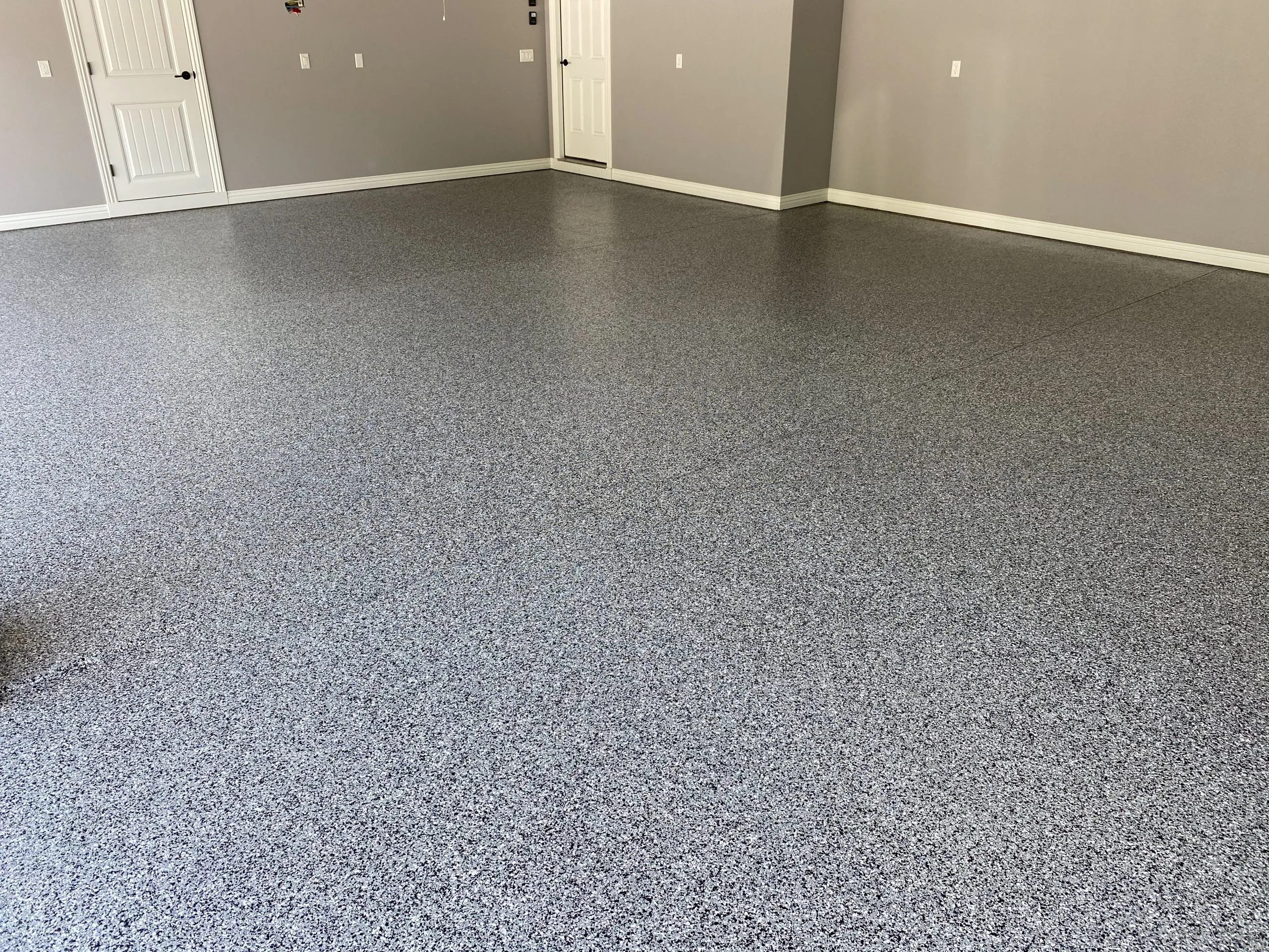 Epoxy flake garage floor coating
